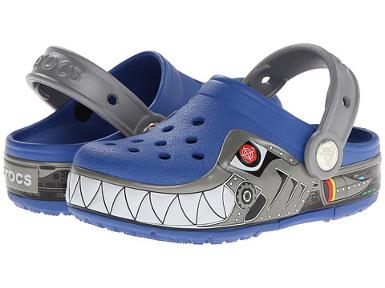  CrocsLights Robo Shark Clog(สินค้าหมด)