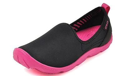 Crocs™ Duet Busy Day Skimmer(สินค้าหมด)