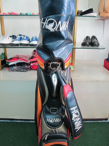 ถุงกอล์ฟหนัง HONMA TOUR 9 นิ้ว