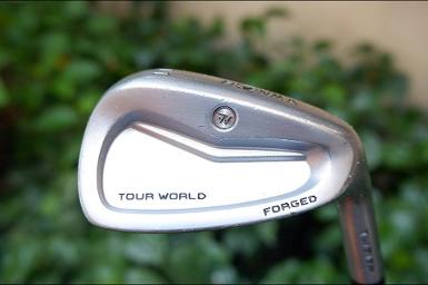 เหล็ก 11 HONMA TW717P FORGED องศา 49