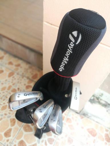 ไม้กอล์ฟเด็กครบชุด Taylormade สภาพสวยมากๆ