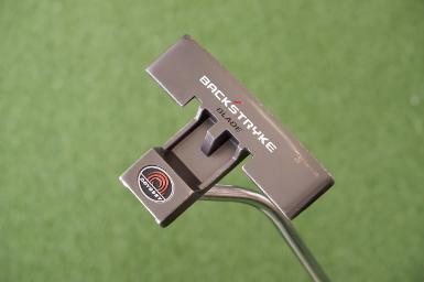 รหัสสินค้า2100234568616  PUTTER ODYSSE BACK STRYKE BLADE   สภาพนางฟ้า ความยาว 34 นิ้ว  พัตต์ที่ออก